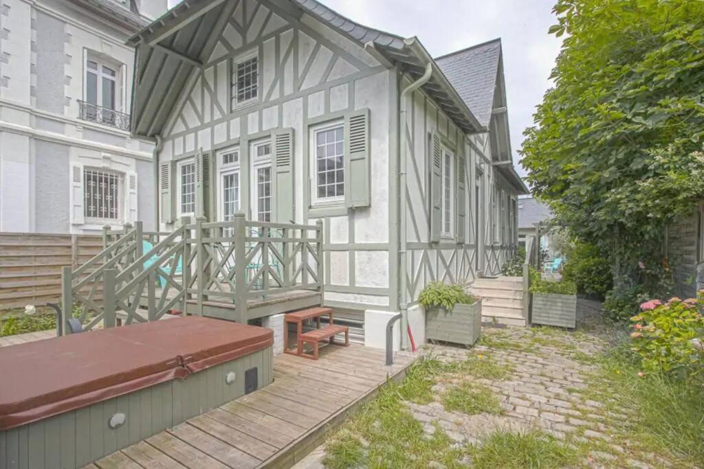 Maison Ensoleillee Centre De Deauville Exterior photo